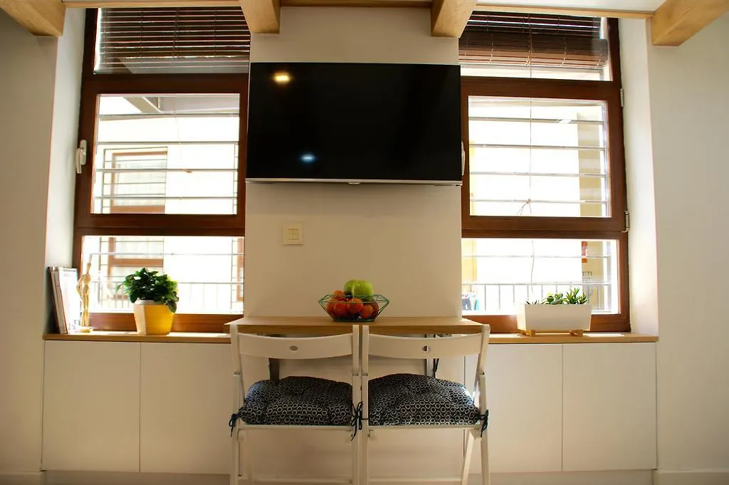 In Loft Sevilla Севилья